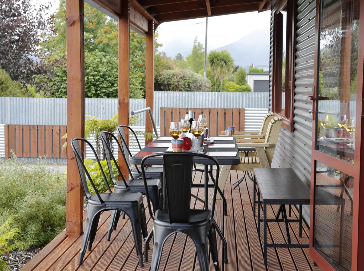 Mokonui Cottage - Te Anau Holiday Home Exterior photo